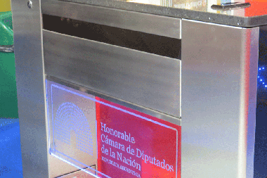 Intelektron en Intersec