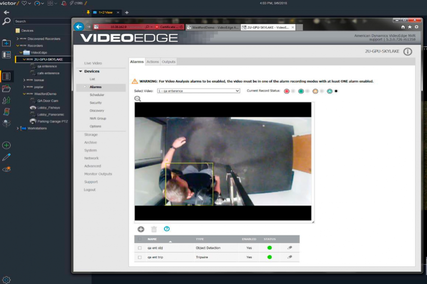 Capturas de pantalla del NVR de VideoEdge con Deep Intelligence