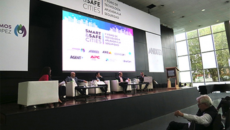 SMART & SAFE CITIES