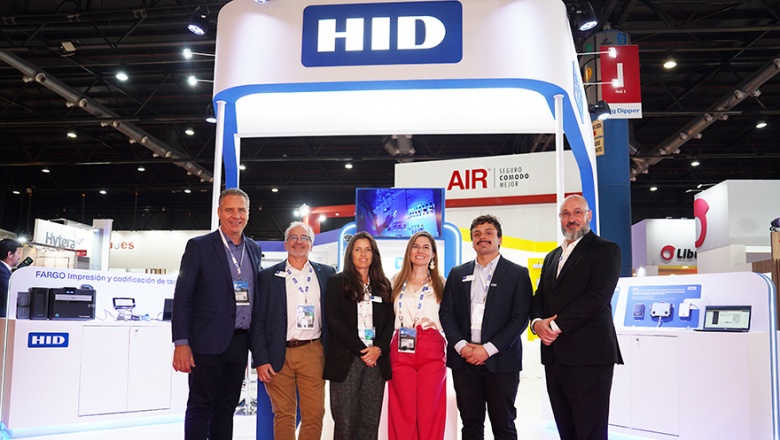 La Plataforma Identity Positioning, protocolo OSDP, controladores Mercury, nueva familia de lectores Signo White y otras novedades que HID presentó en Intersec