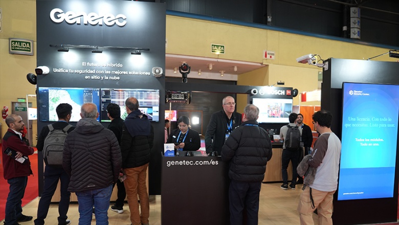 Arquitectura en la nube de Genetec exhibida en Intersec