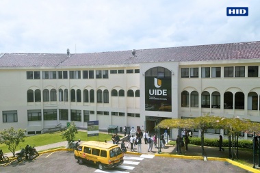 La tecnología Mobile Access de HID mejora el control de acceso y fortalece la seguridad en la Universidad Internacional del Ecuador