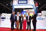 La Plataforma Identity Positioning, protocolo OSDP, controladores Mercury, nueva familia de lectores Signo White y otras novedades que HID presentó en Intersec